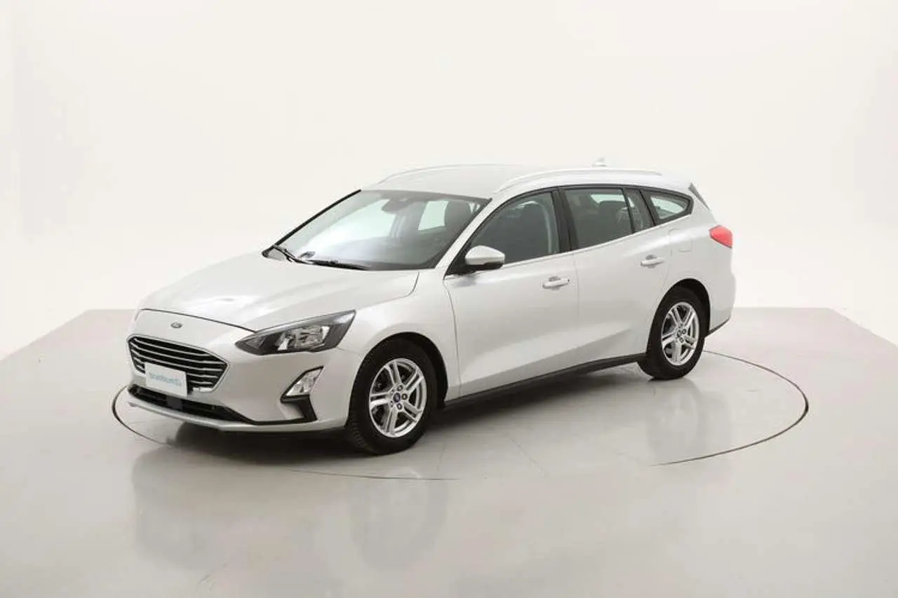 Photo 1 : Ford Focus 2021 Petrol