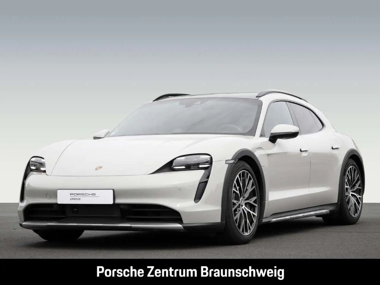 Photo 1 : Porsche Taycan 2023 Électrique