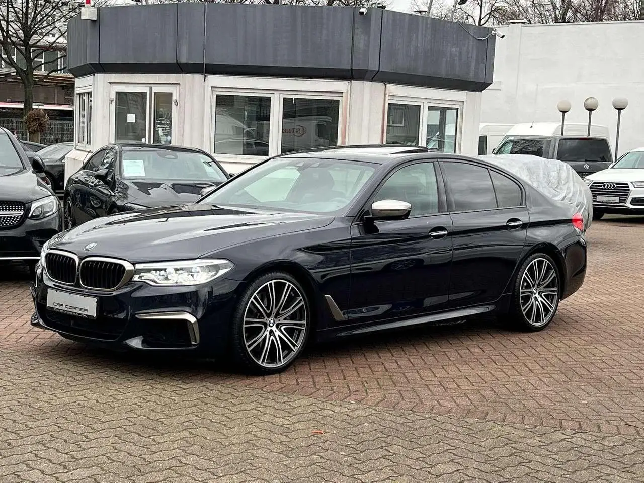 Photo 1 : Bmw Serie 5 2017 Petrol