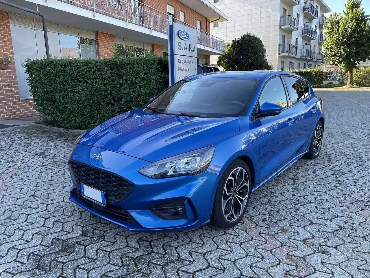 Photo 1 : Ford Focus 2021 Diesel