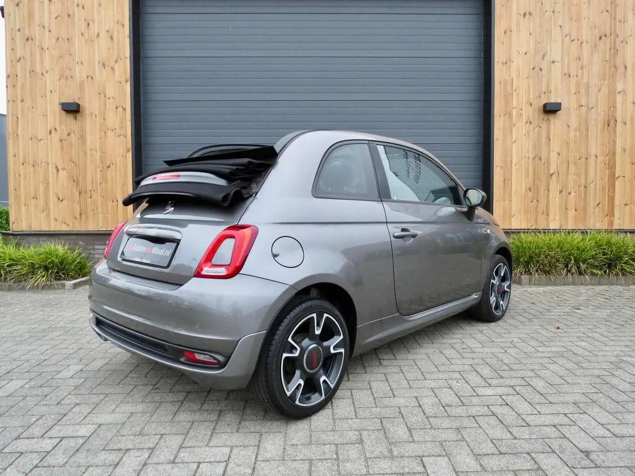 Photo 1 : Fiat 500c 2017 Essence