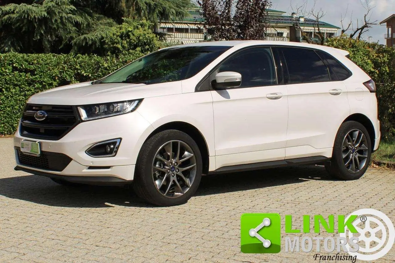 Photo 1 : Ford Edge 2017 Diesel