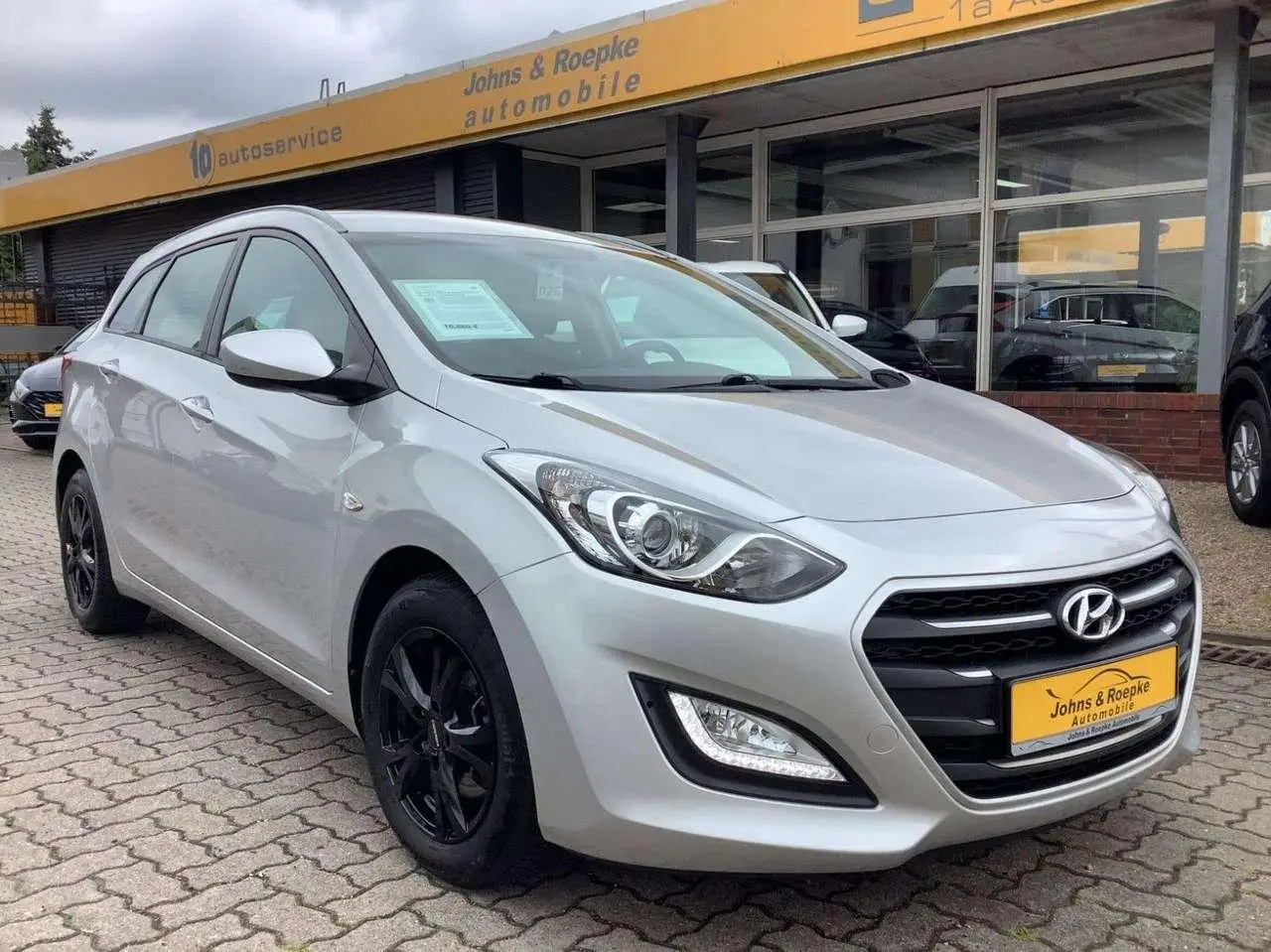 Photo 1 : Hyundai I30 2015 Petrol