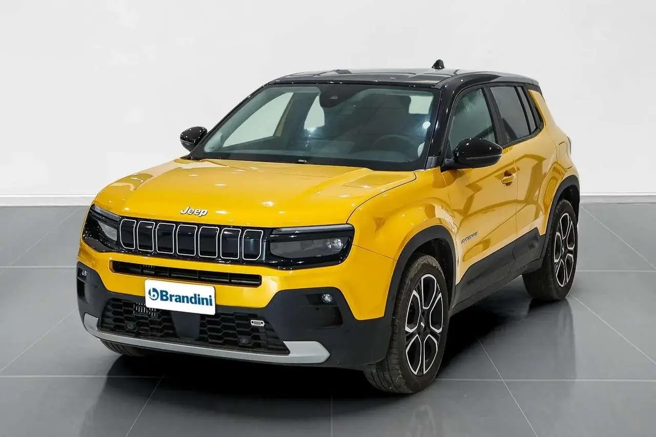 Photo 1 : Jeep Avenger 2024 Petrol