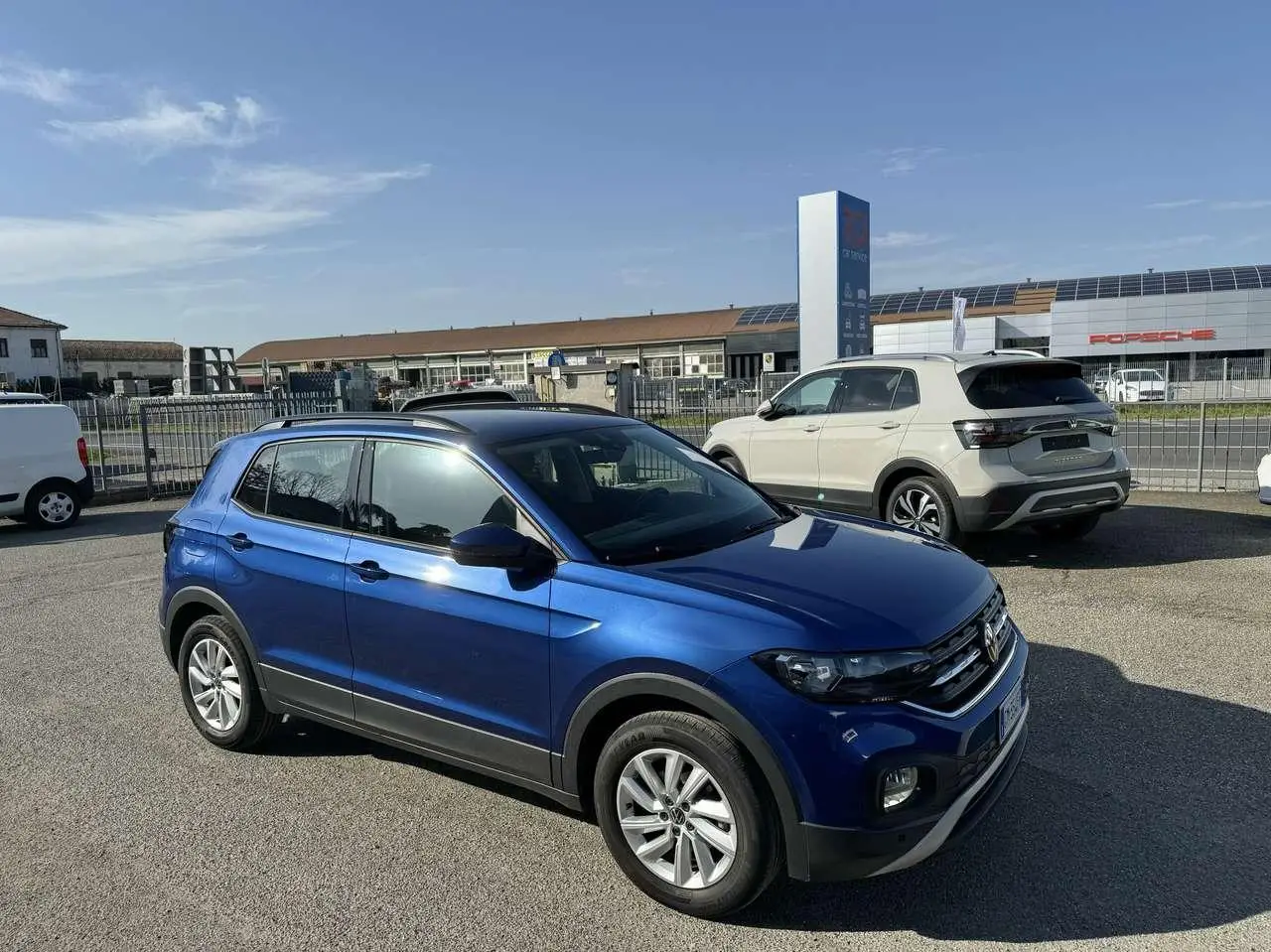 Photo 1 : Volkswagen T-cross 2022 Essence