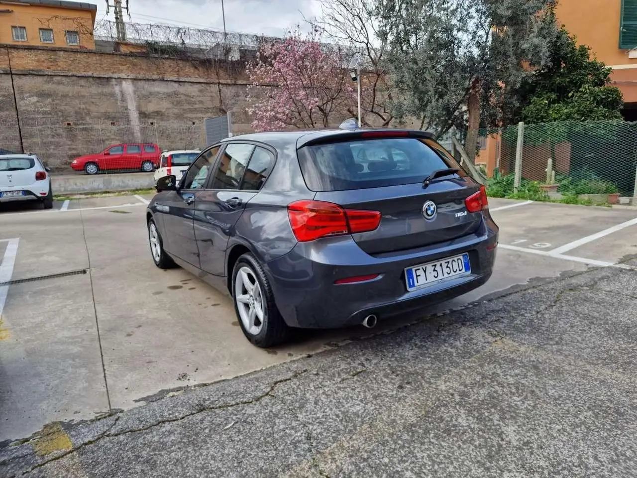 Photo 1 : Bmw Serie 1 2018 Diesel