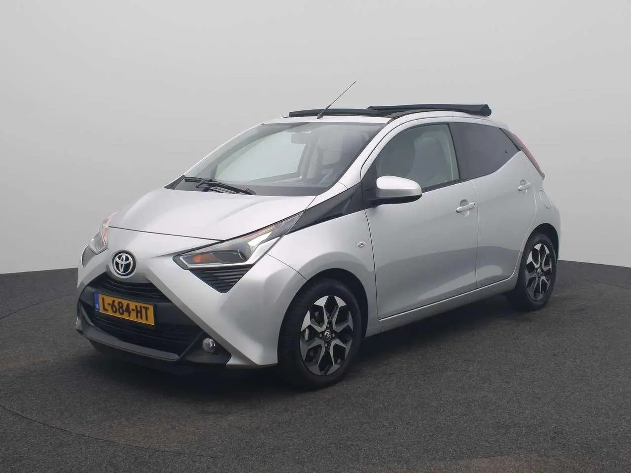 Photo 1 : Toyota Aygo 2021 Petrol