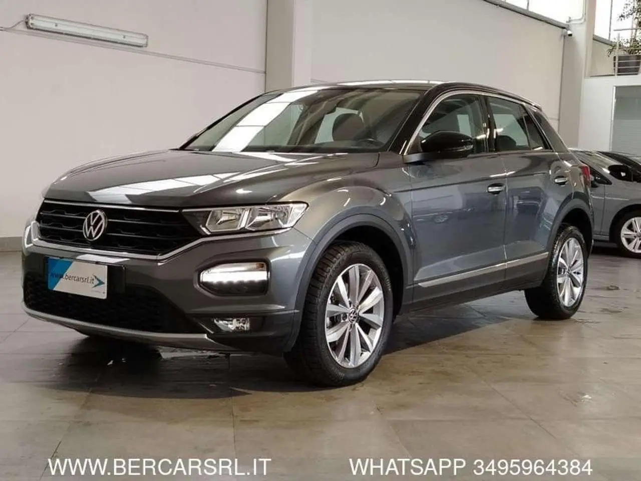 Photo 1 : Volkswagen T-roc 2021 Essence