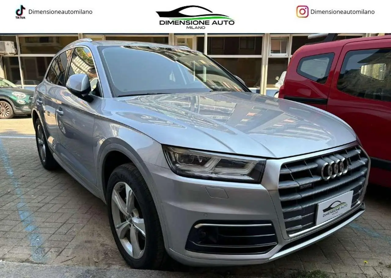 Photo 1 : Audi Q5 2018 Diesel