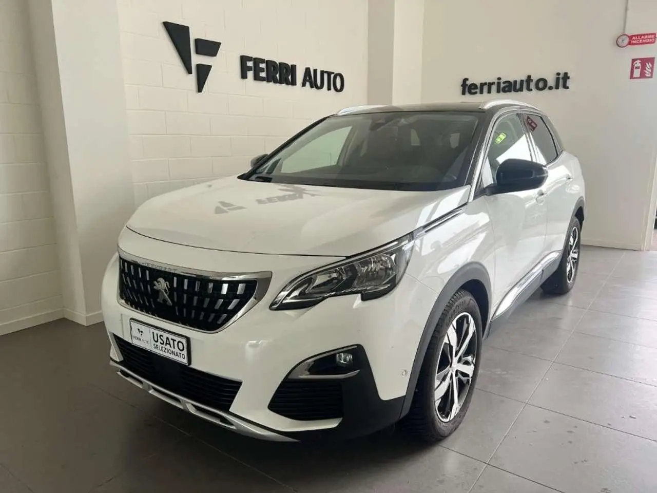 Photo 1 : Peugeot 3008 2019 Diesel