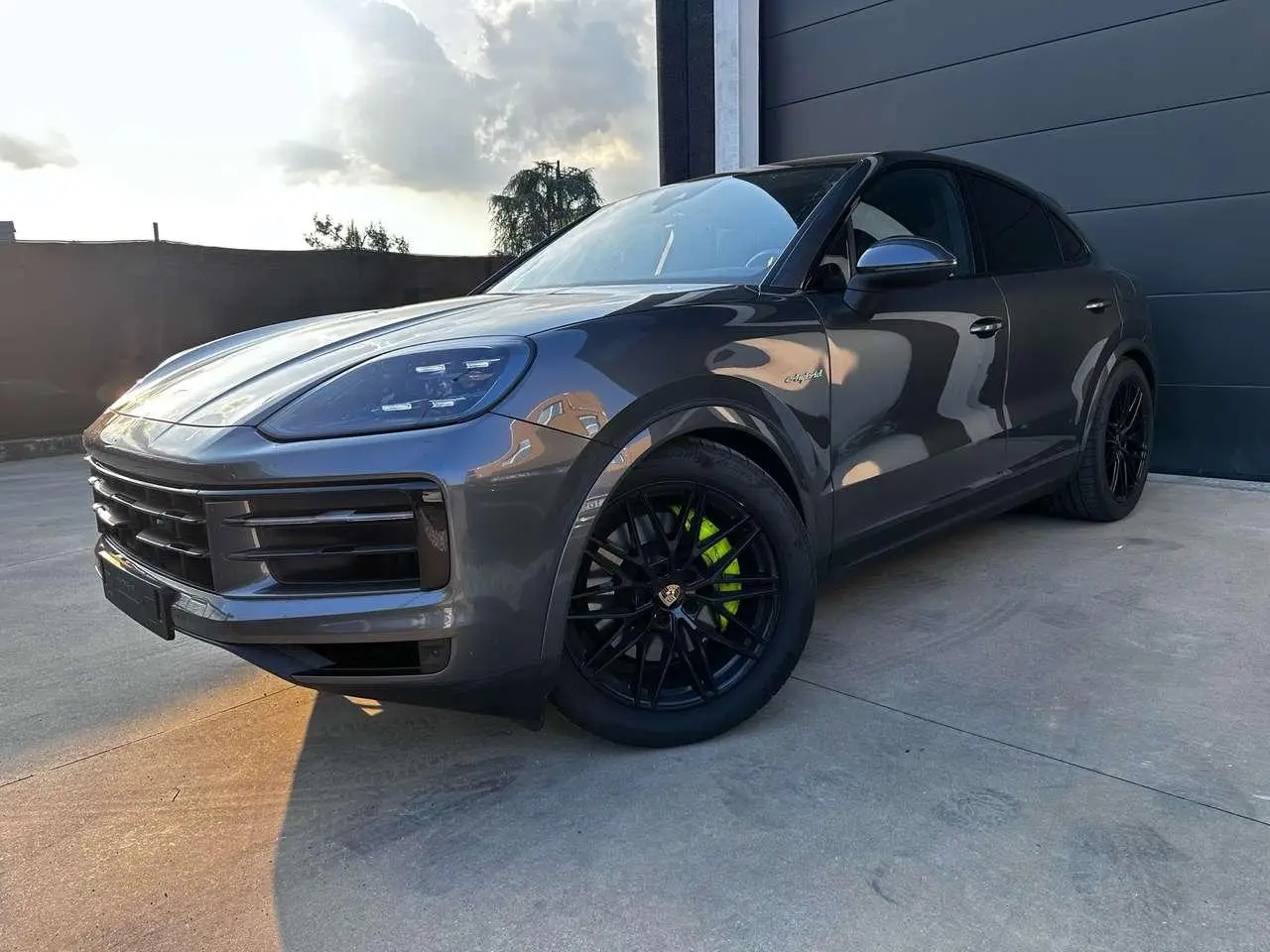 Photo 1 : Porsche Cayenne 2024 Hybride