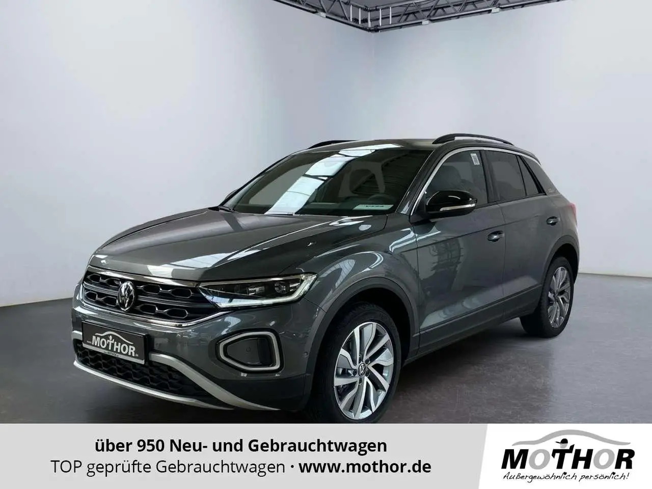 Photo 1 : Volkswagen T-roc 2024 Essence