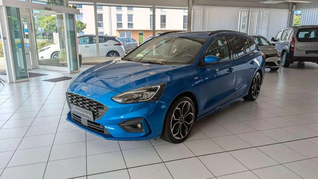 Photo 1 : Ford Focus 2019 Essence