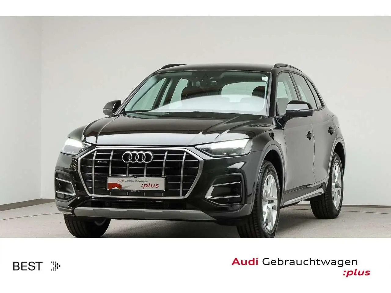 Photo 1 : Audi Q5 2021 Hybride