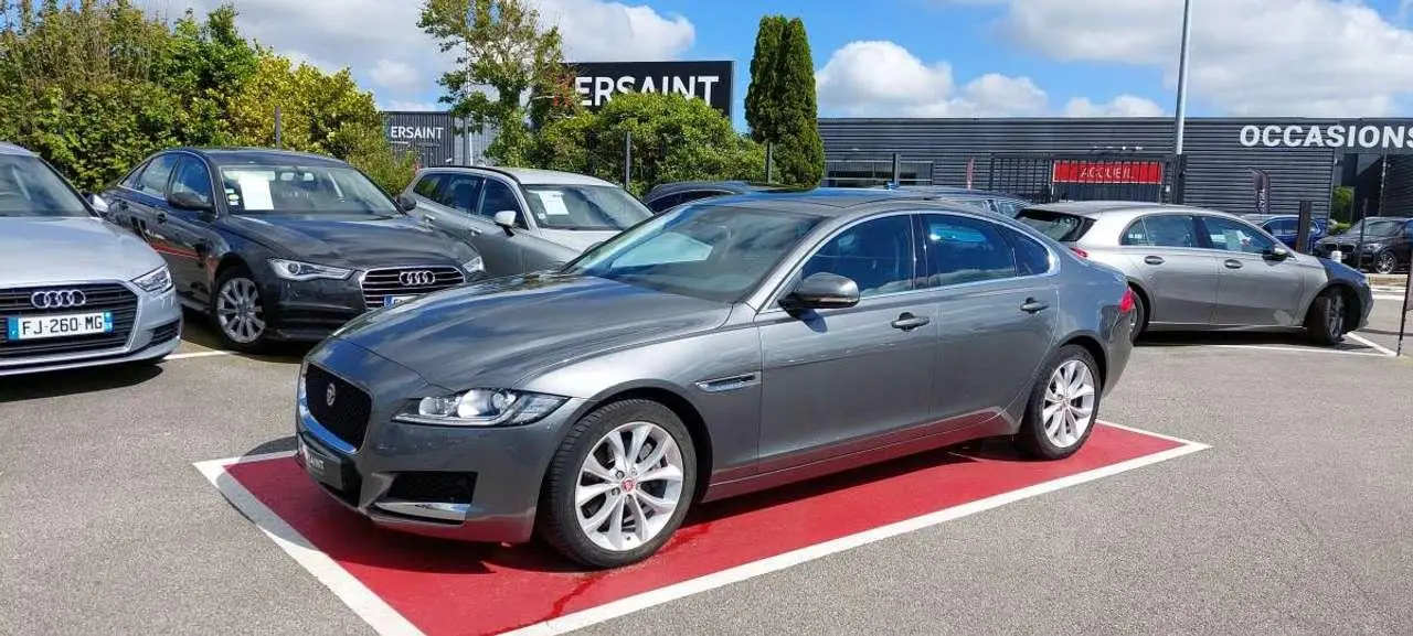 Photo 1 : Jaguar Xf 2018 Diesel