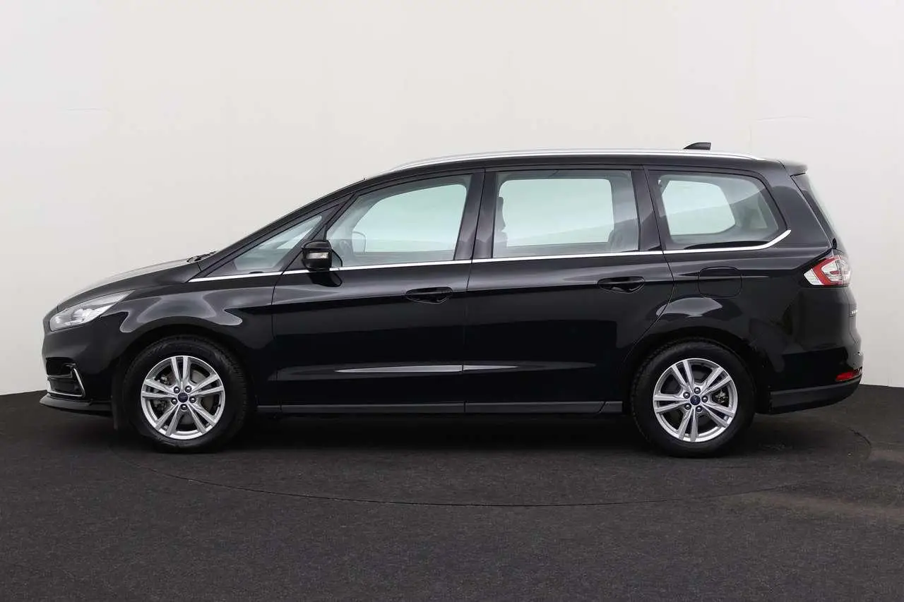 Photo 1 : Ford Galaxy 2022 Essence