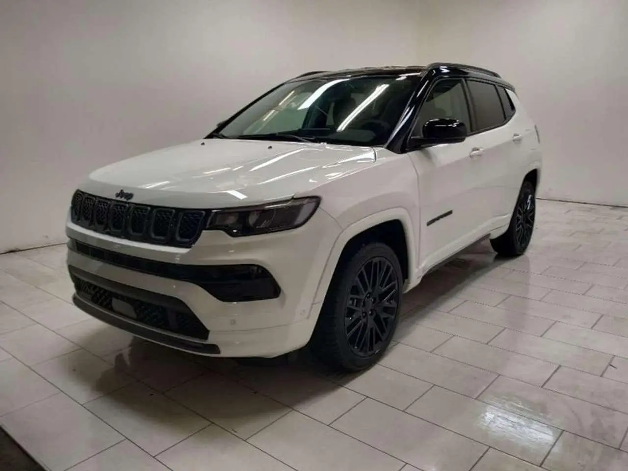 Photo 1 : Jeep Compass 2022 Hybrid