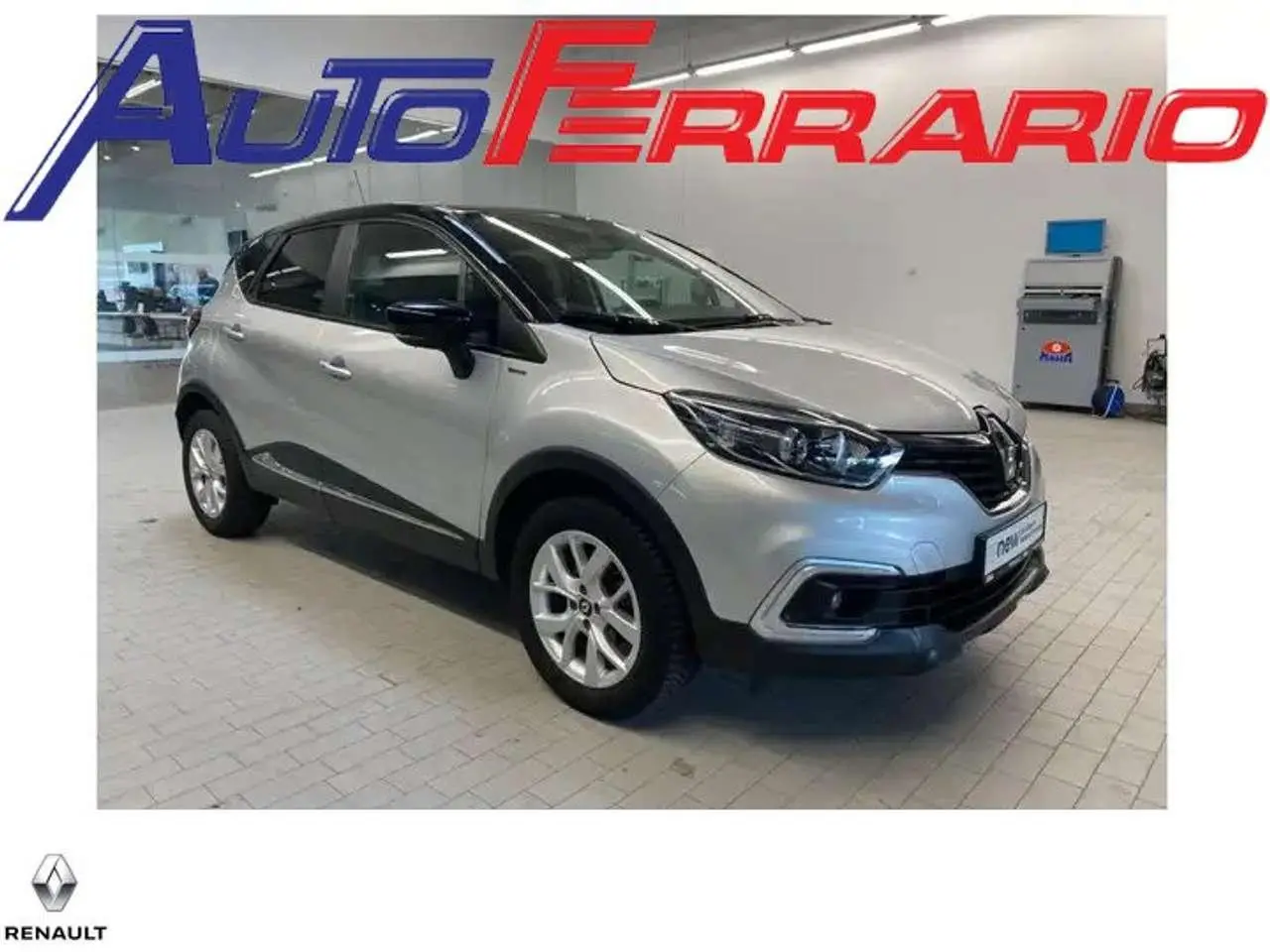 Photo 1 : Renault Captur 2020 Essence