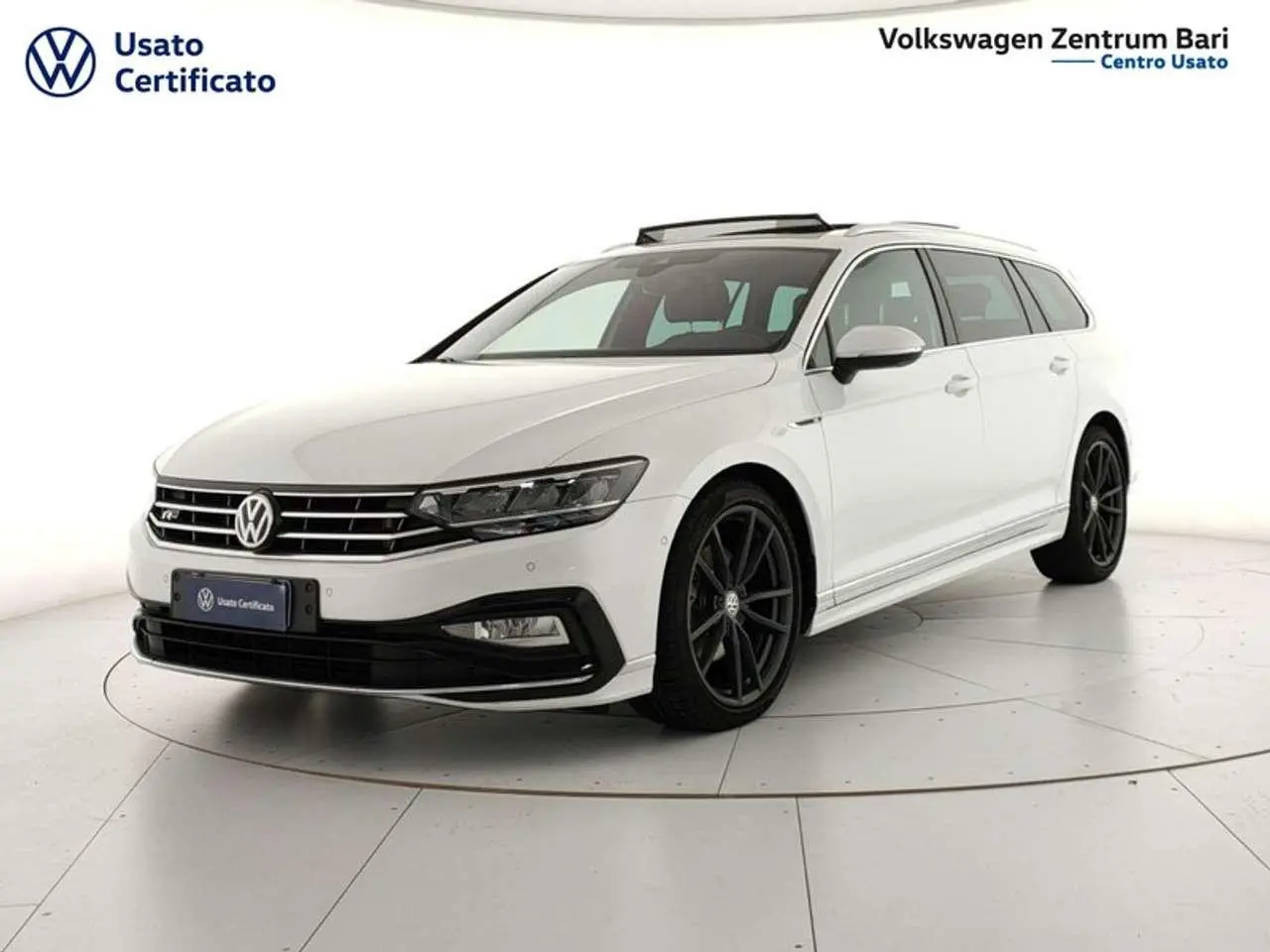 Photo 1 : Volkswagen Passat 2020 Diesel