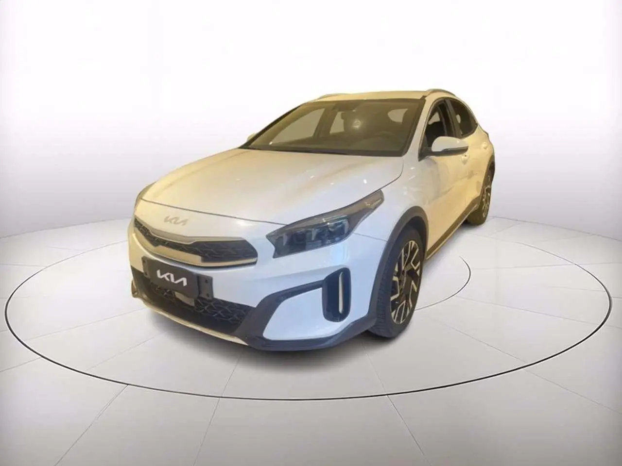 Photo 1 : Kia Xceed 2024 Hybride