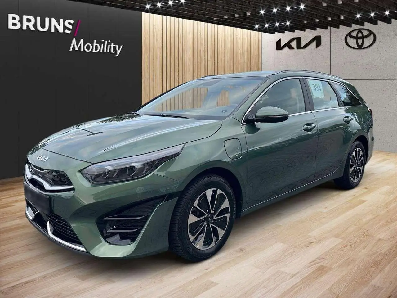 Photo 1 : Kia Ceed 2023 Autres