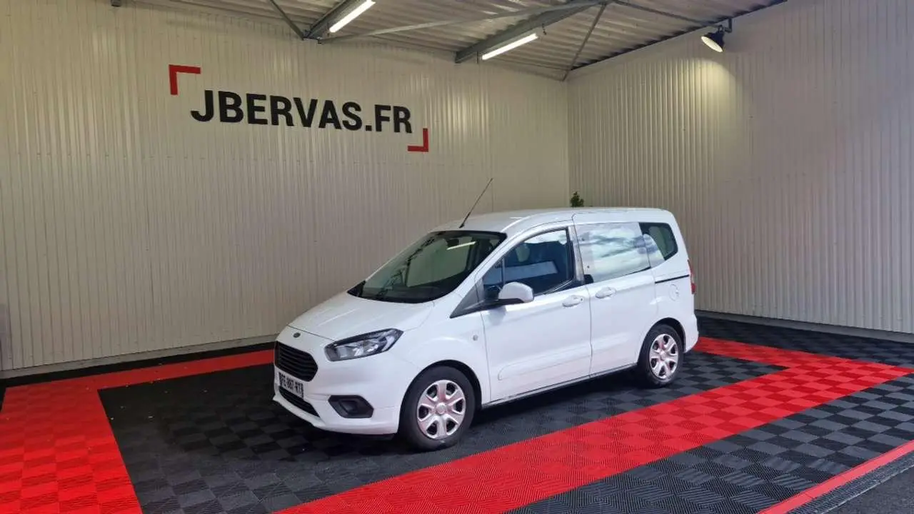 Photo 1 : Ford Tourneo 2019 Petrol