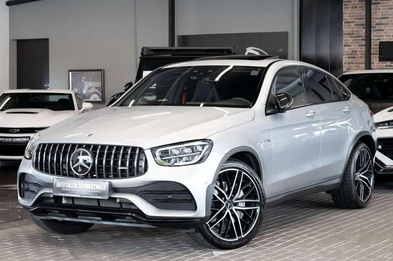 Photo 1 : Mercedes-benz Classe Glc 2023 Petrol