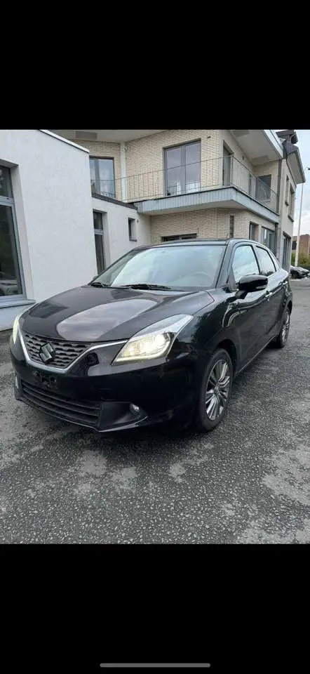 Photo 1 : Suzuki Baleno 2017 Petrol