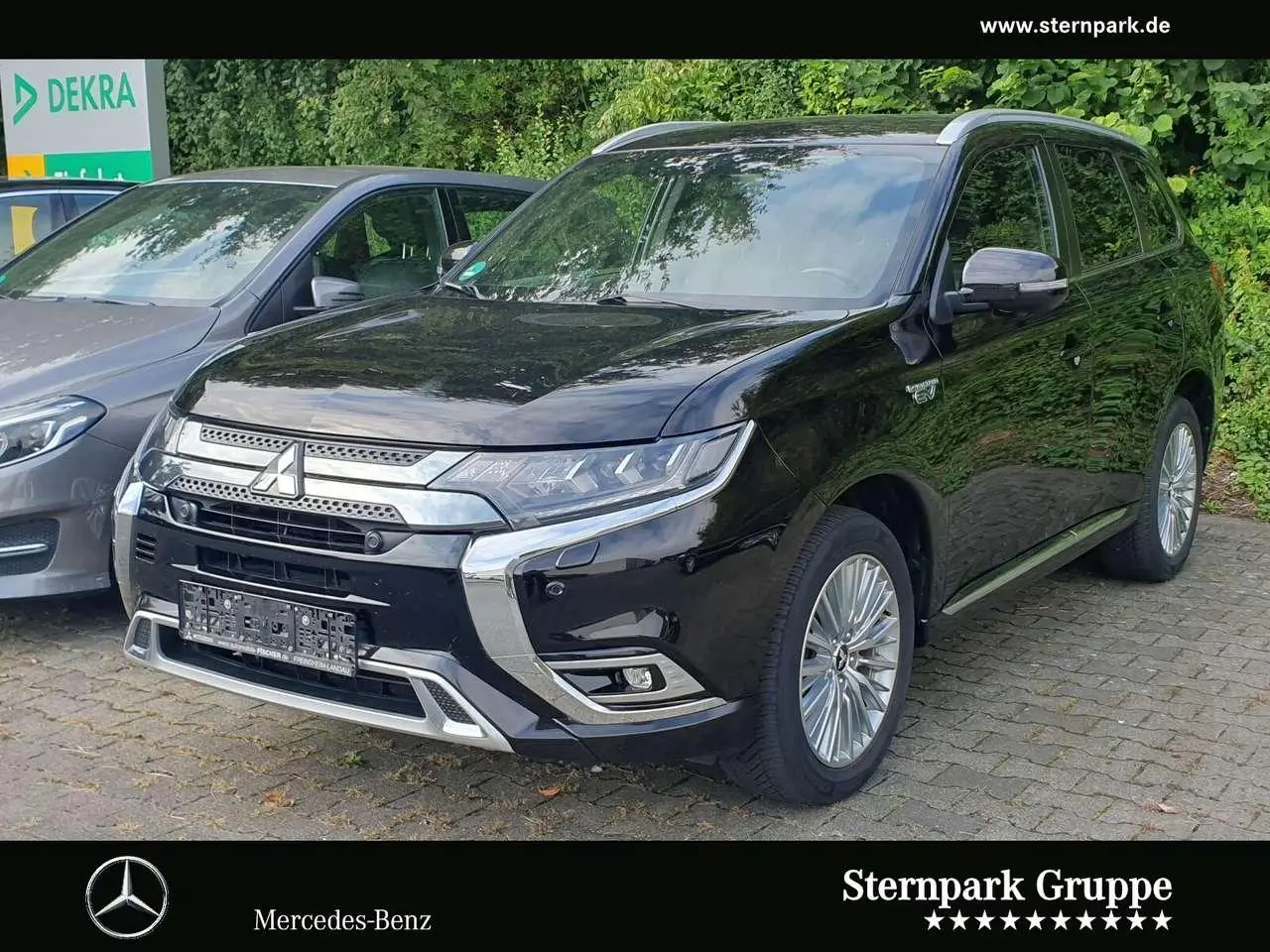 Photo 1 : Mitsubishi Outlander 2019 Hybrid