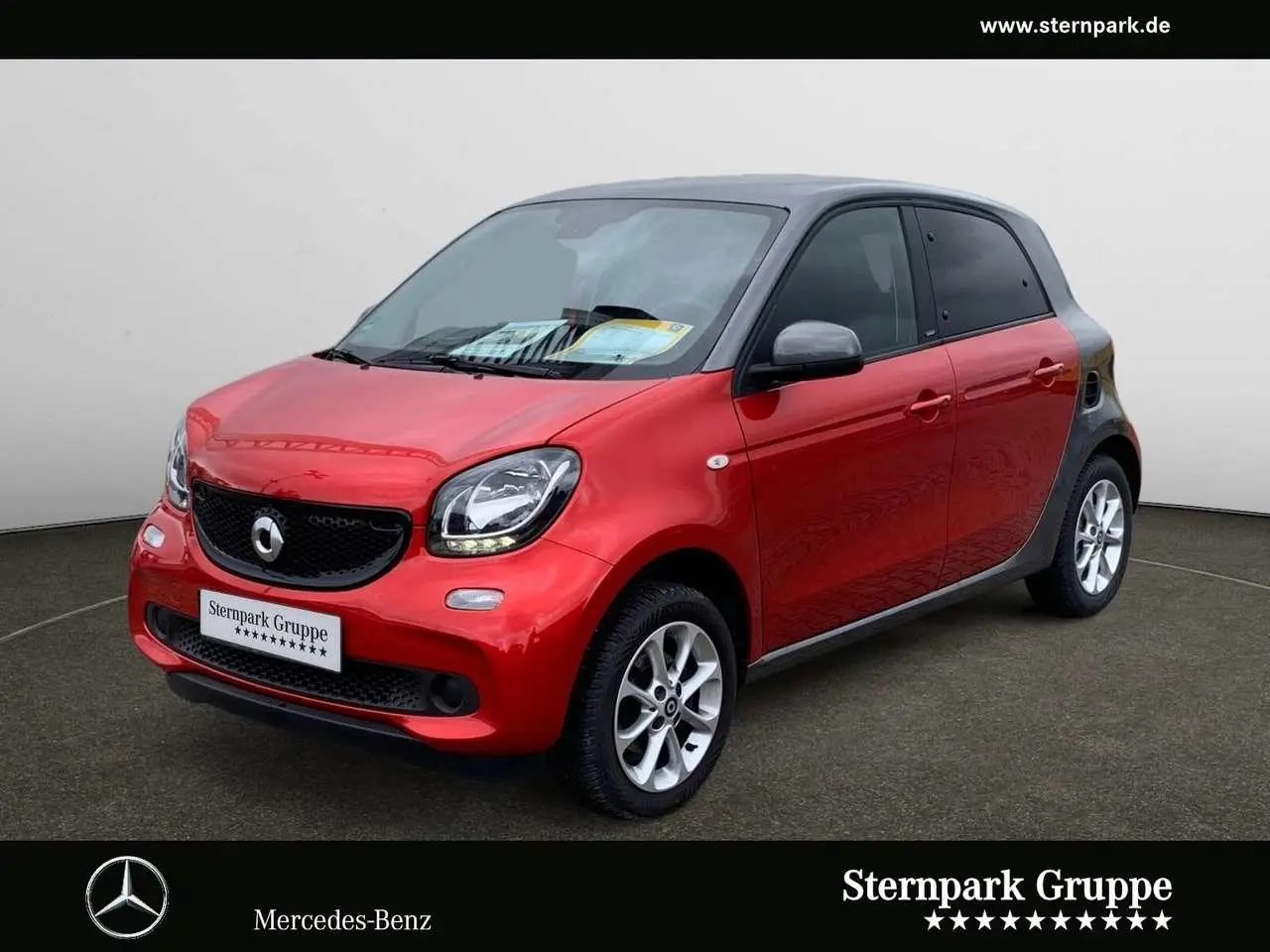 Photo 1 : Smart Forfour 2019 Petrol