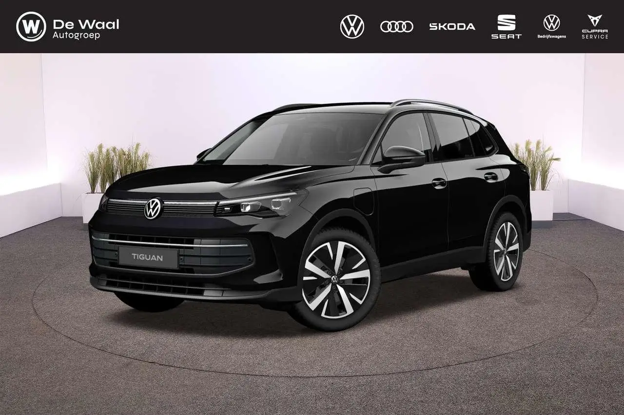 Photo 1 : Volkswagen Tiguan 2024 Hybride