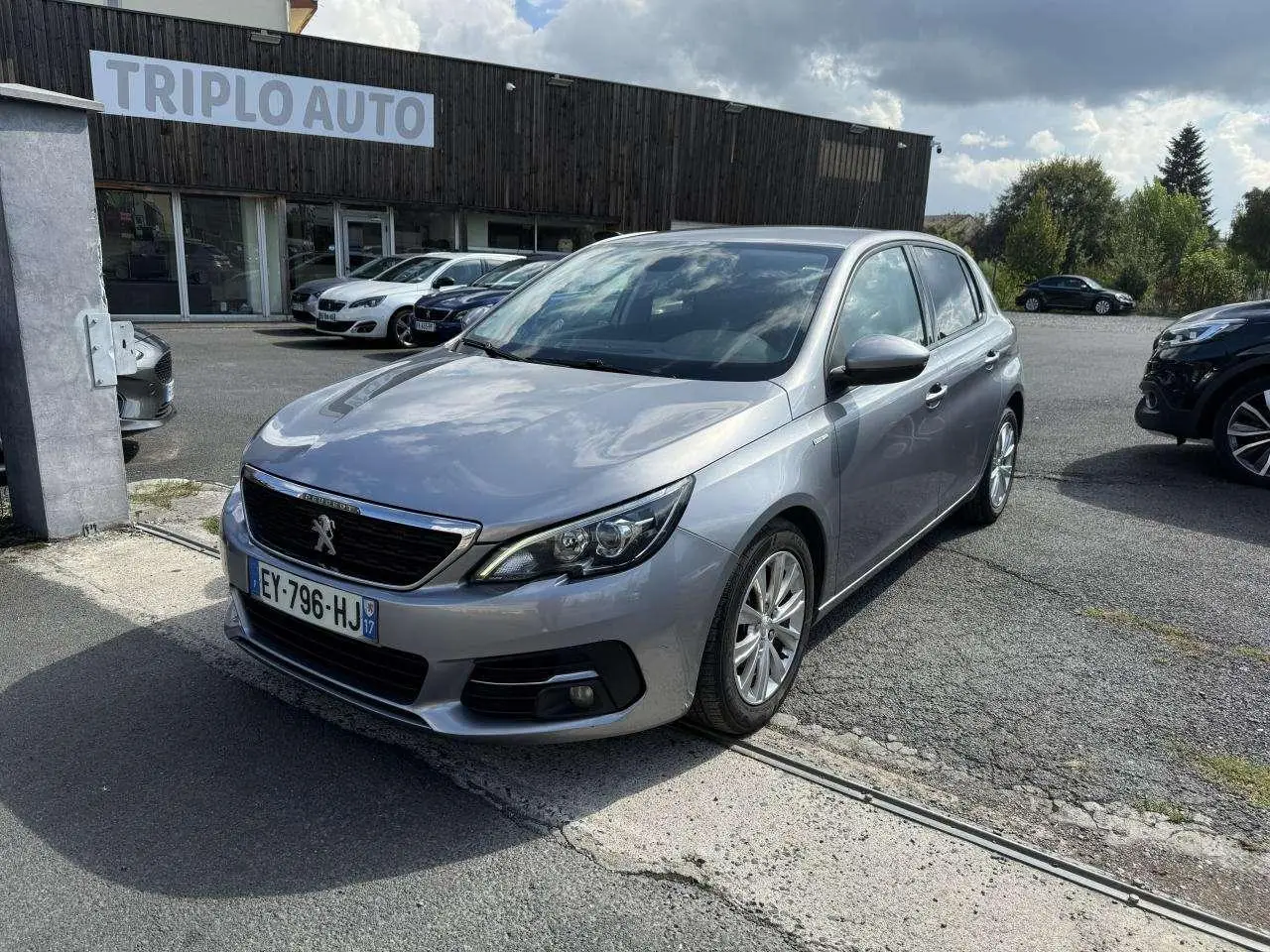 Photo 1 : Peugeot 308 2018 Diesel