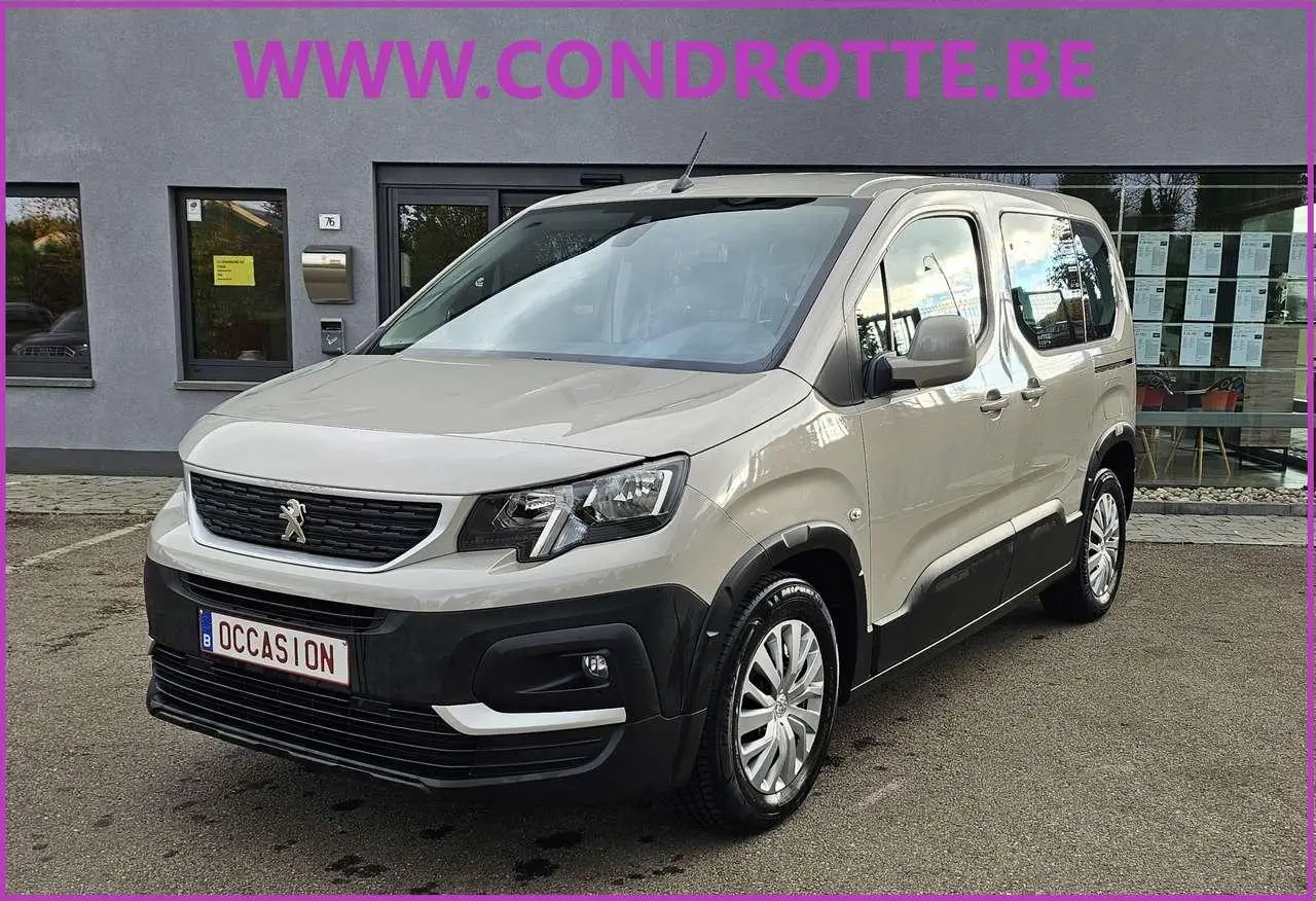 Photo 1 : Peugeot Rifter 2020 Petrol