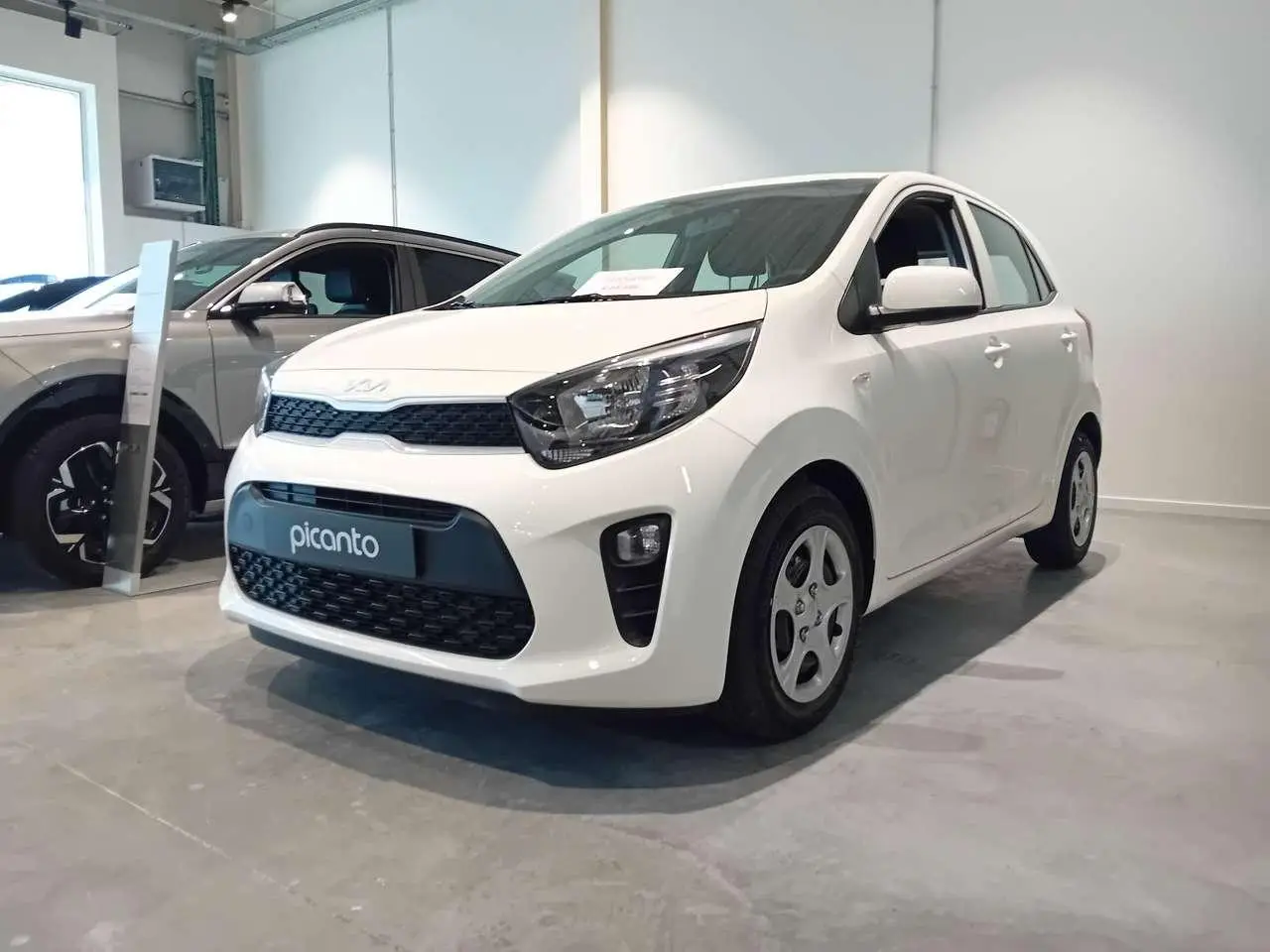 Photo 1 : Kia Picanto 2024 Petrol