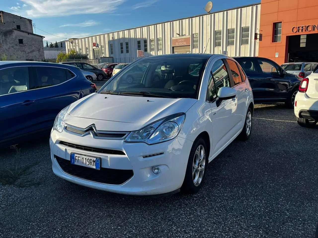 Photo 1 : Citroen C3 2016 Petrol