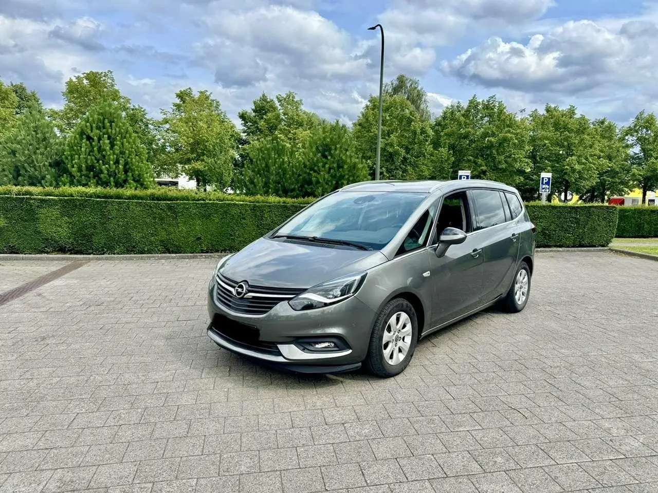 Photo 1 : Opel Zafira 2018 Diesel