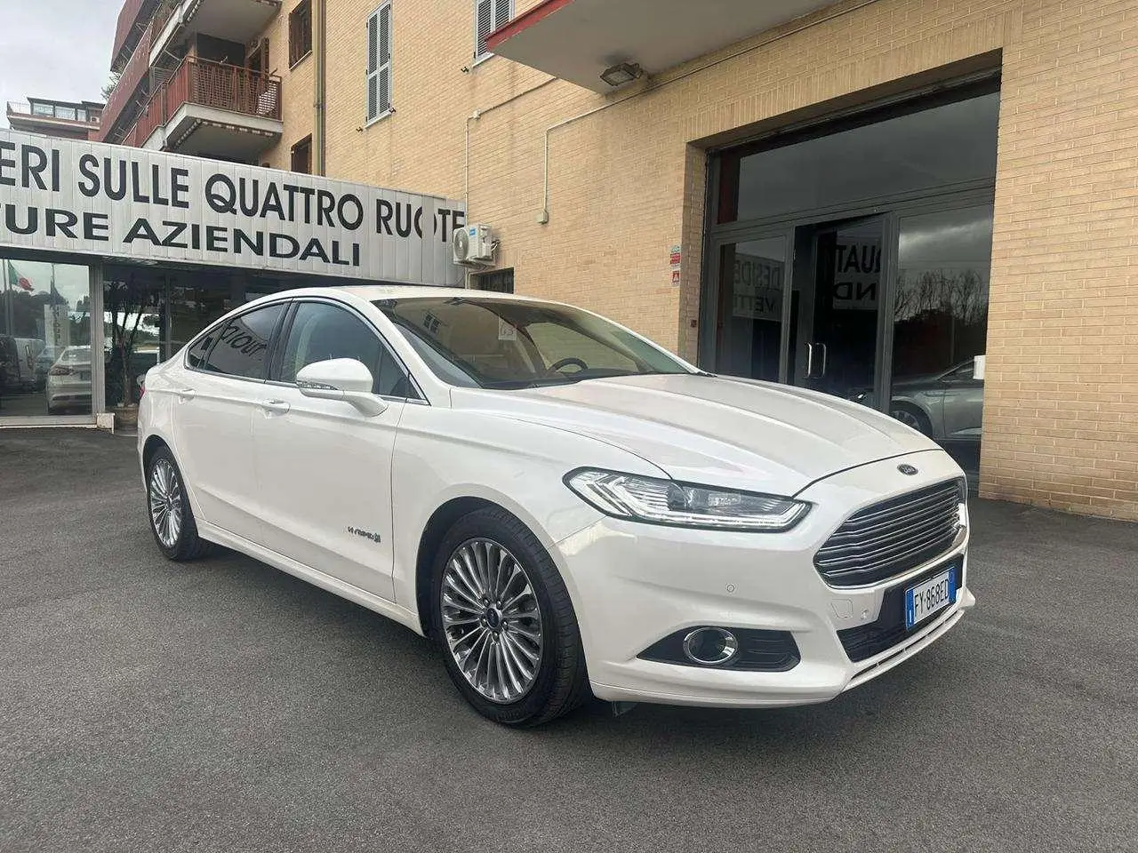 Photo 1 : Ford Mondeo 2019 Hybride