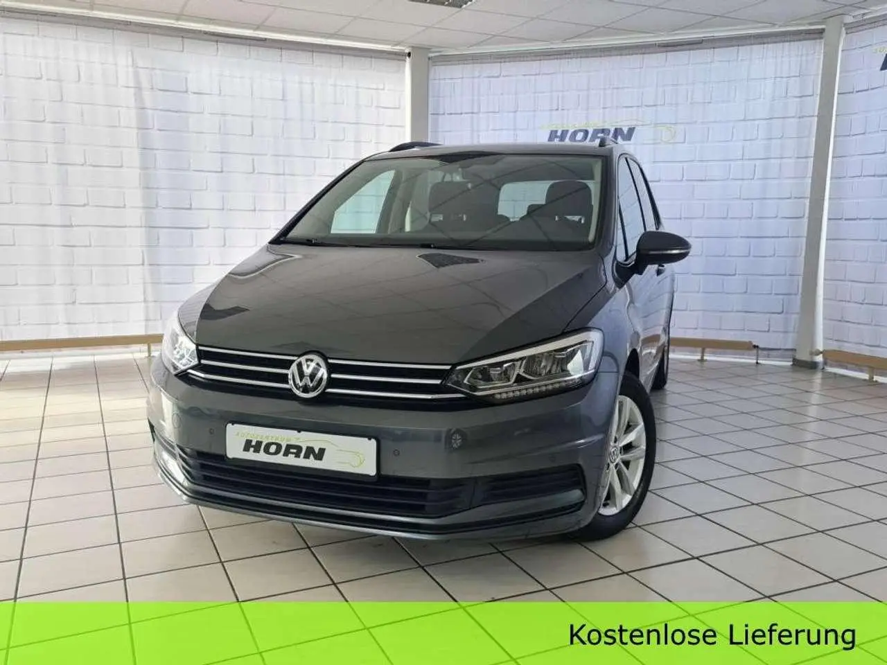 Photo 1 : Volkswagen Touran 2019 Essence