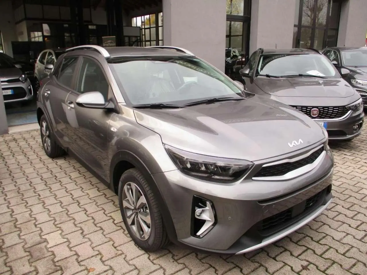 Photo 1 : Kia Stonic 2023 Petrol