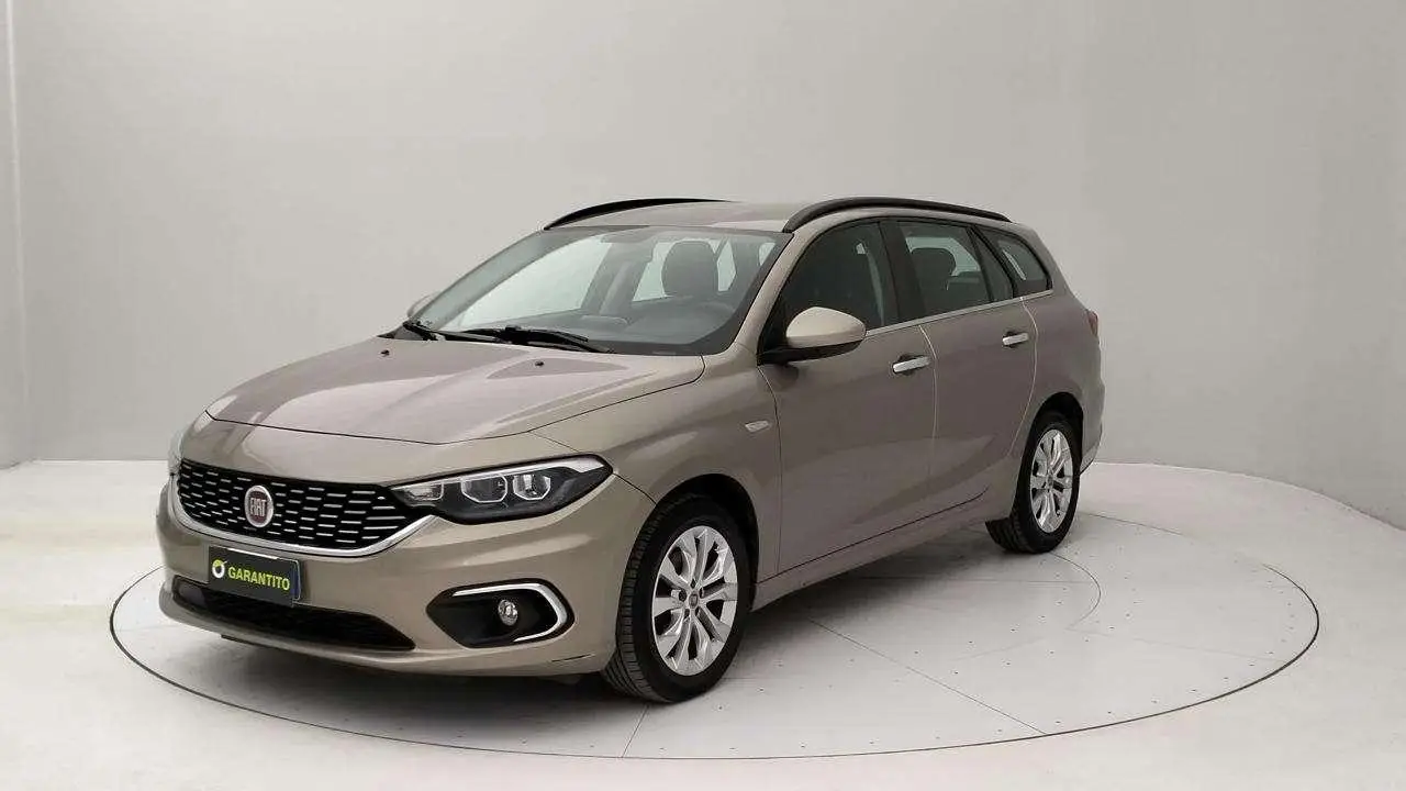 Photo 1 : Fiat Tipo 2020 Diesel