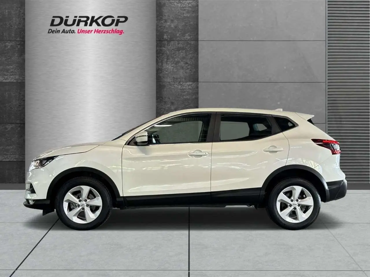 Photo 1 : Nissan Qashqai 2021 Petrol