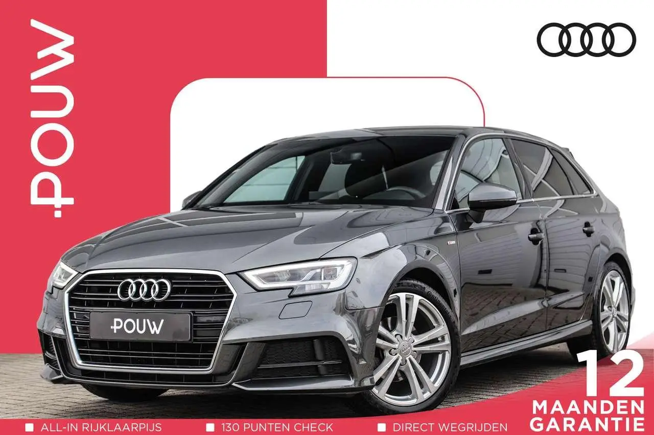 Photo 1 : Audi A3 2019 Petrol