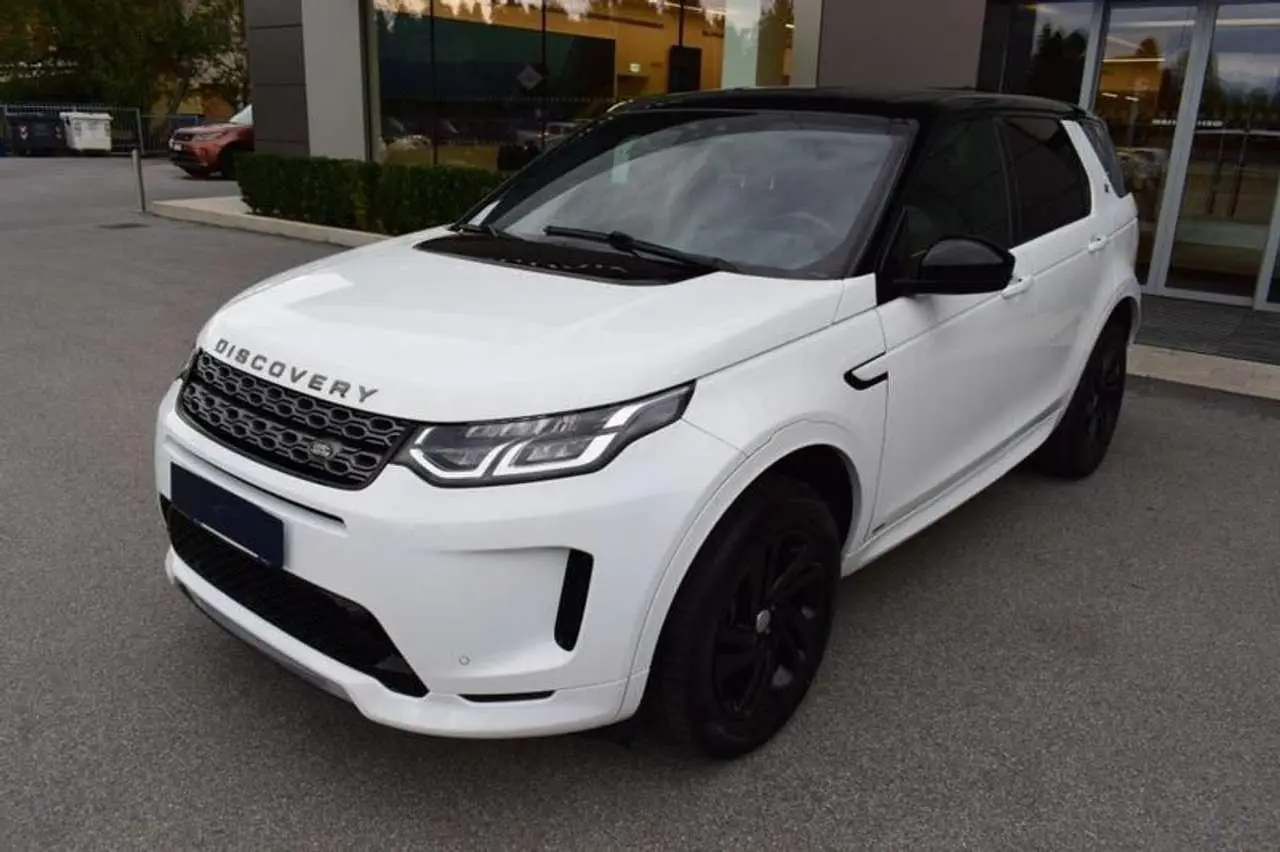 Photo 1 : Land Rover Discovery 2020 Hybride