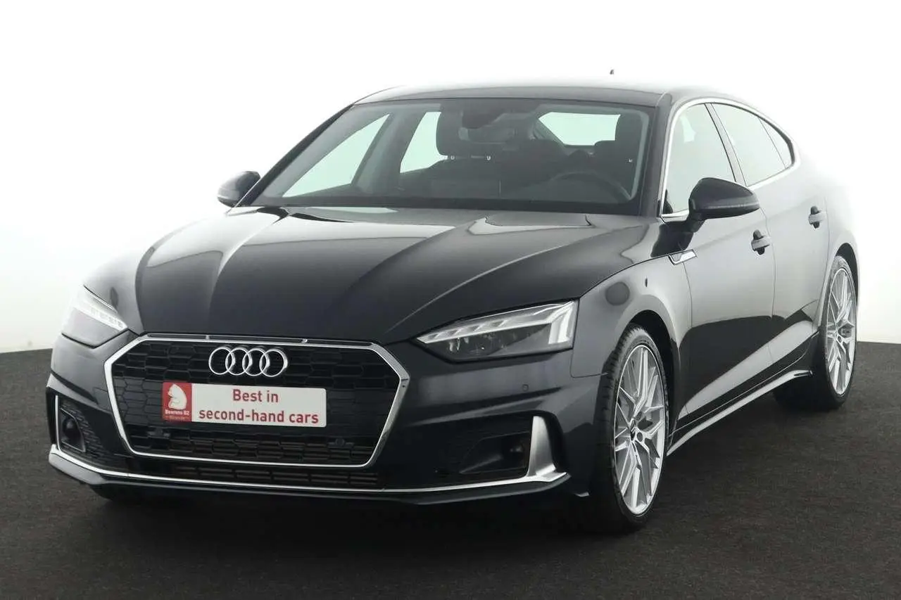 Photo 1 : Audi A5 2022 Petrol