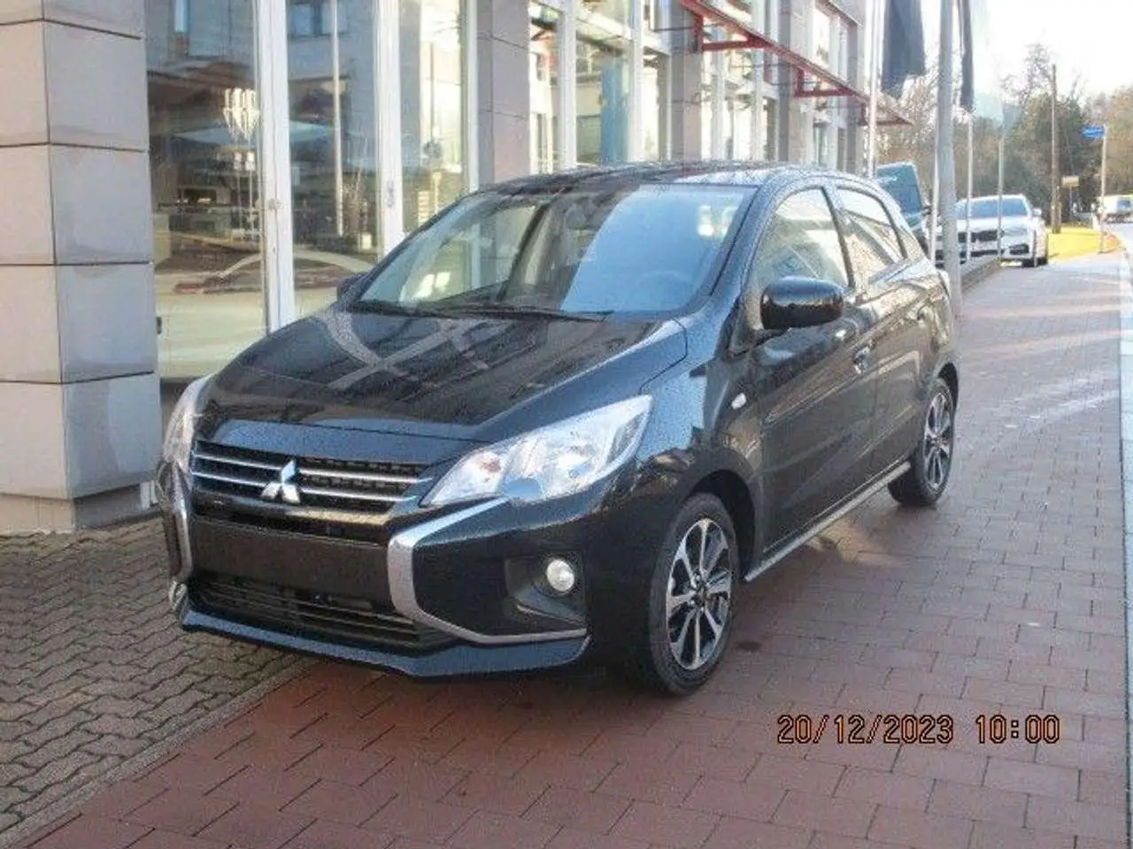 Photo 1 : Mitsubishi Space Star 2024 Petrol