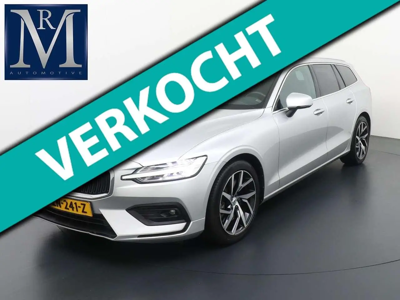 Photo 1 : Volvo V60 2018 Petrol