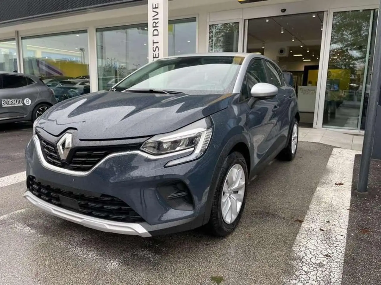 Photo 1 : Renault Captur 2024 Petrol