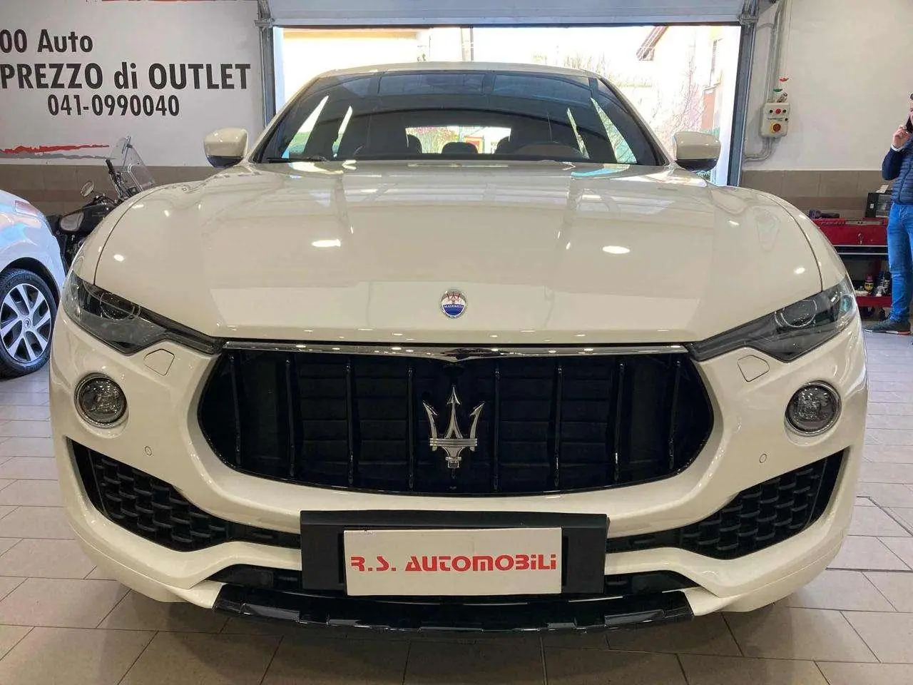 Photo 1 : Maserati Levante 2017 Petrol