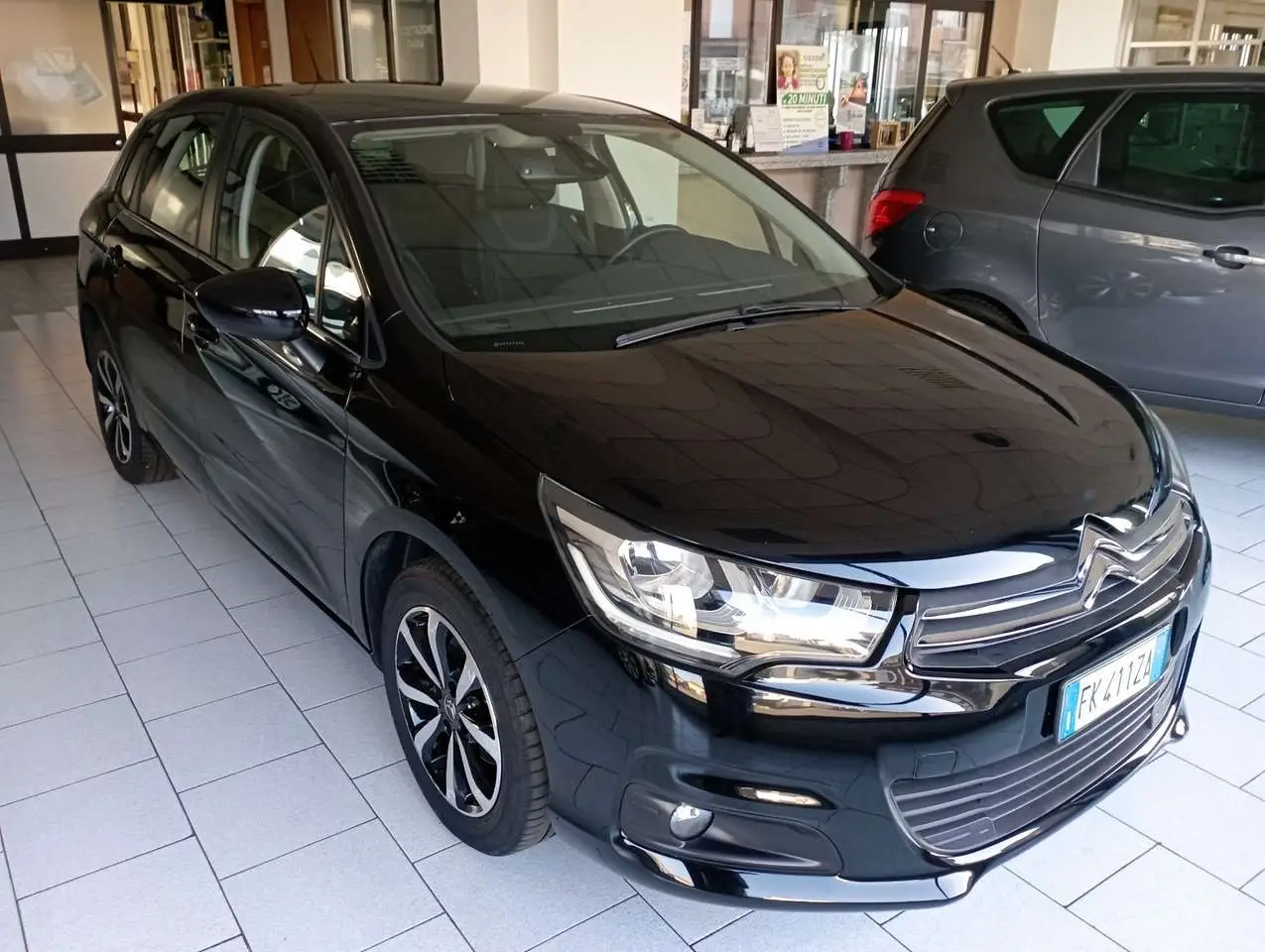 Photo 1 : Citroen C4 2017 Diesel