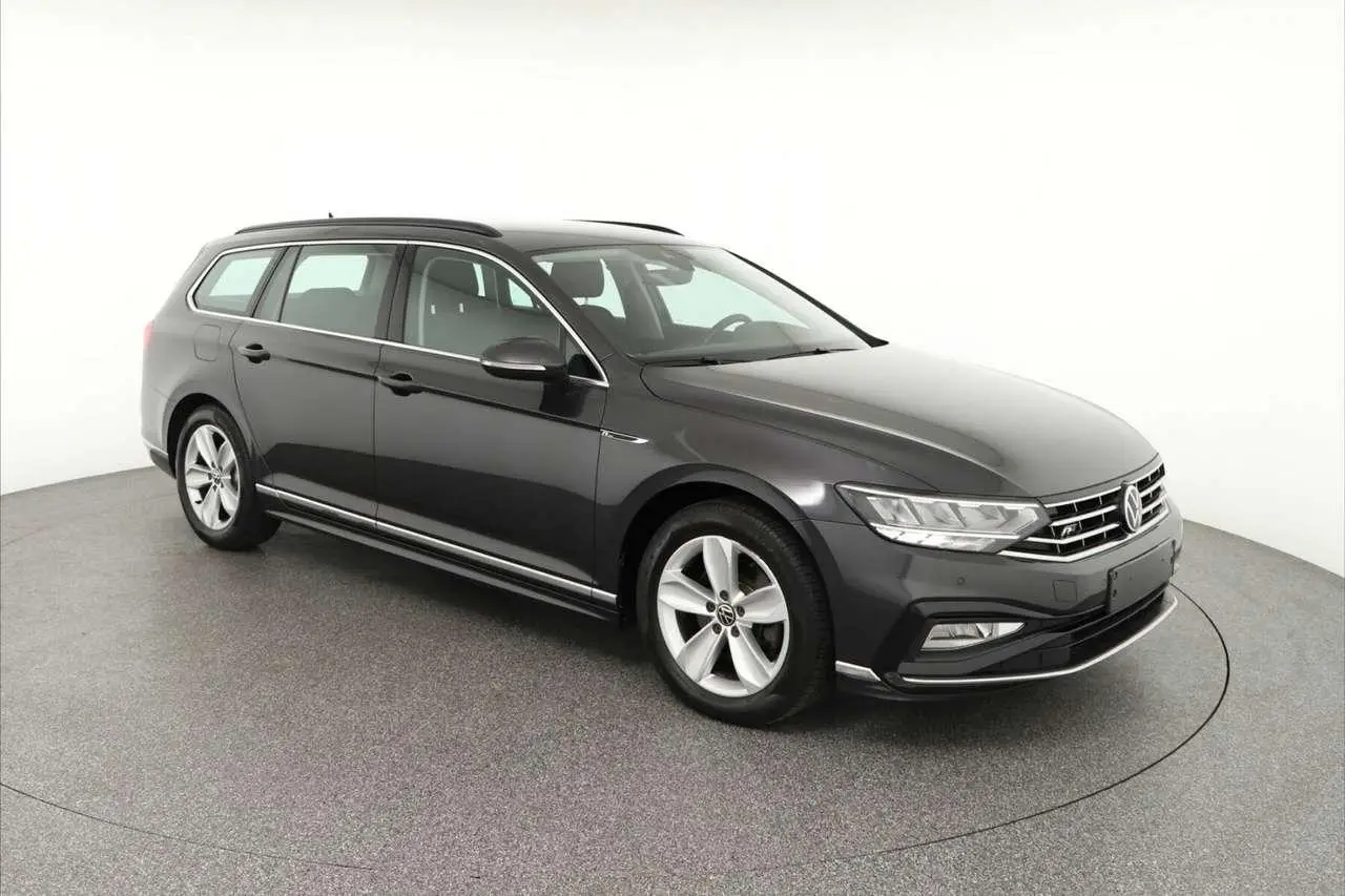 Photo 1 : Volkswagen Passat 2020 Diesel